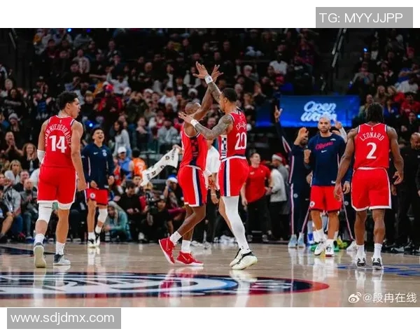 2020年火箭与快船精彩对决回顾全场比赛亮点与精彩瞬间分析