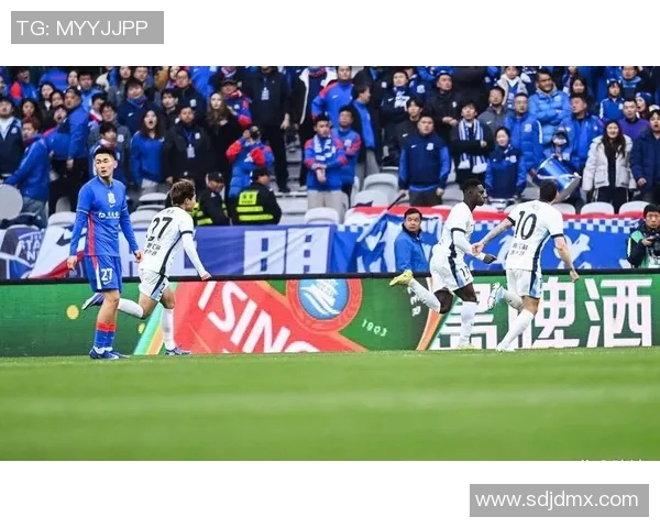 中超精彩对决大连人对阵国安全场录像回放及精彩瞬间解析